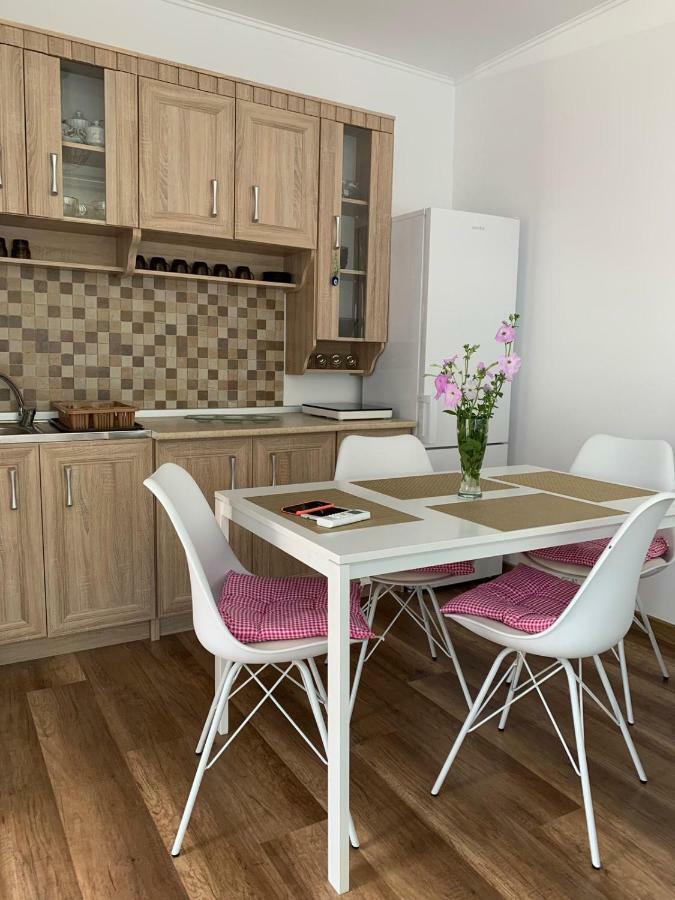 Zeino Place Apartment Констанца Екстериор снимка